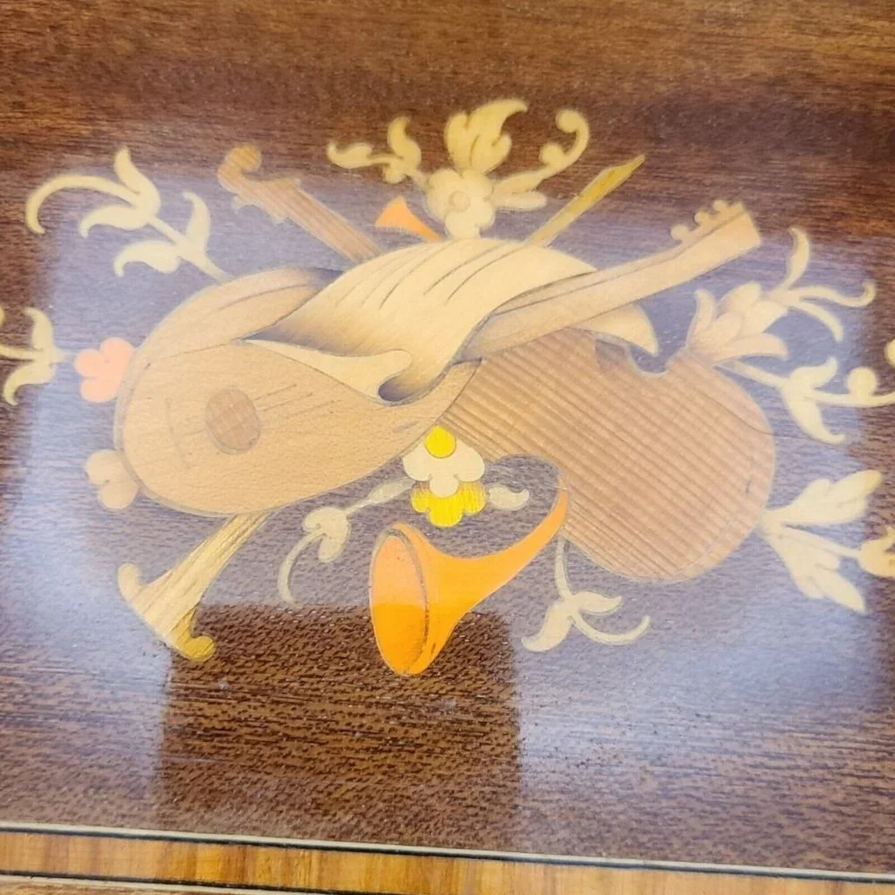 A.Gargiulo & Fannuzzy Sorrento Jewelry Music Box Wood‎ Inlay Guitar ITALY